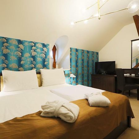 Ipoly Hotel Boutique Rooms & Suites 巴拉顿菲赖德 外观 照片